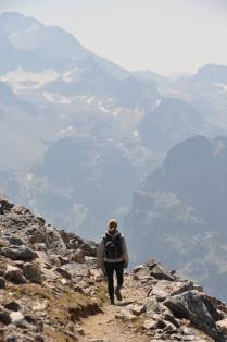 Começando a longa descida no nosso giro pelo Grand Teton National Park, no Wyoming, nos Estados Unidos